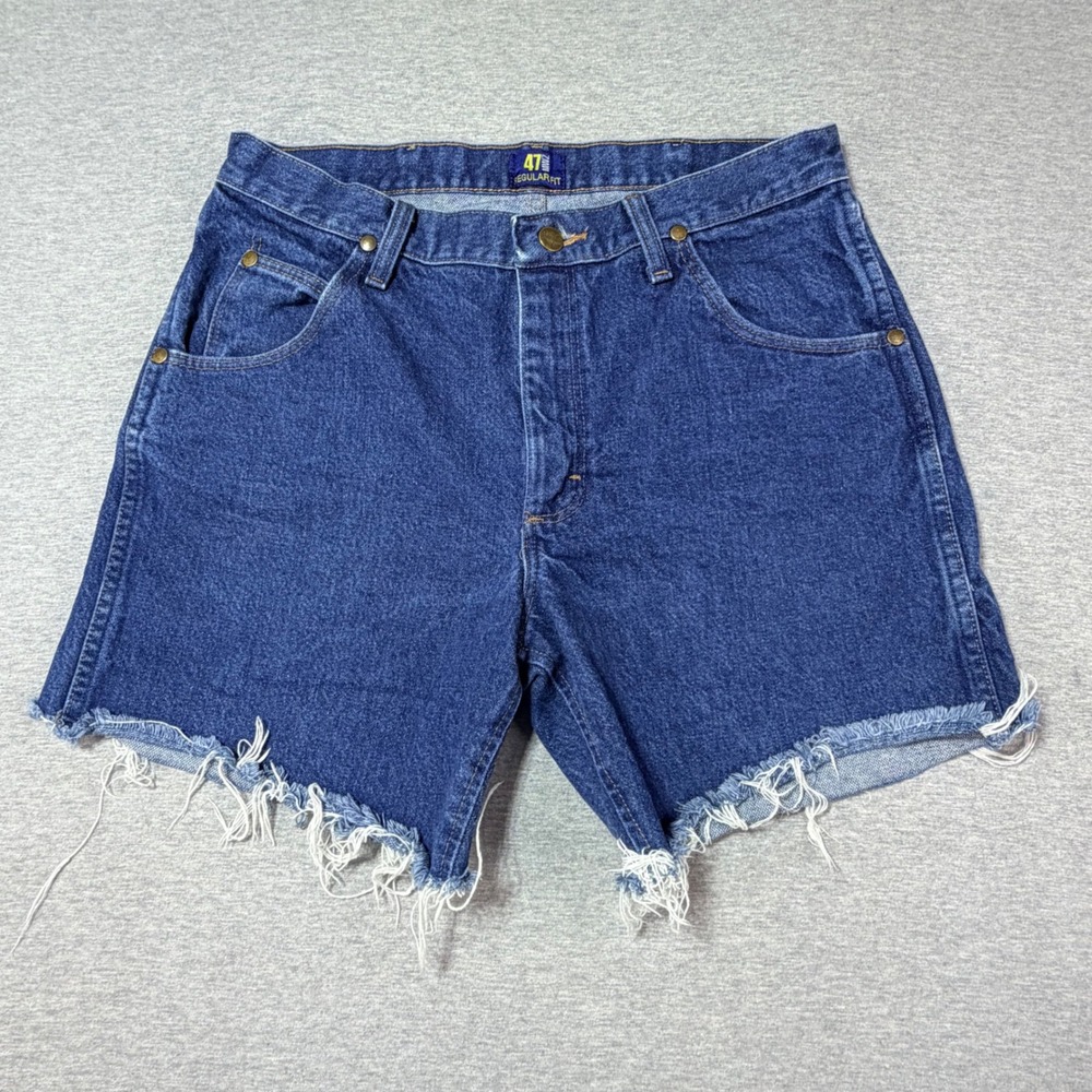 Wrangler 47MWZ Regular Fit Cut Off Jean Shorts Raw Hem Blue Denim Mens 32